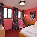 酒店 Riverdam Boutique 伊尔梅瑙