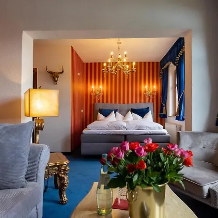 Riverdam Boutique Hotel 3*