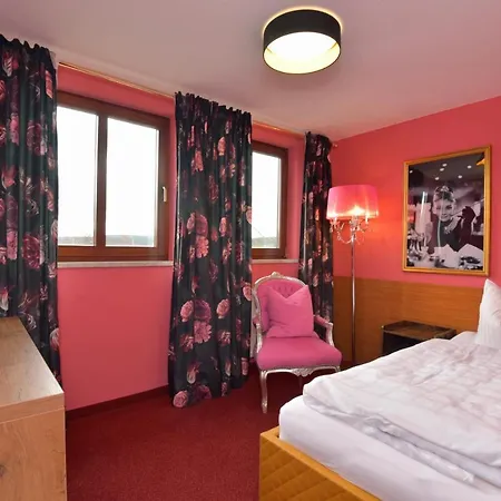 Szálloda Riverdam Boutique Ilmenau