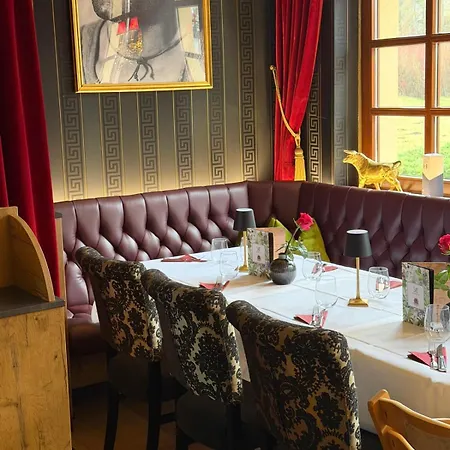 Riverdam Boutique 3*