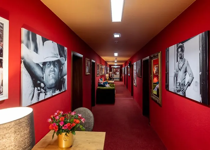 ホテル Riverdam Boutique イルメナウ