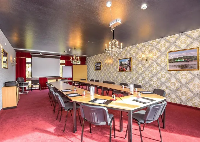 호텔 Riverdam Boutique 일메나우